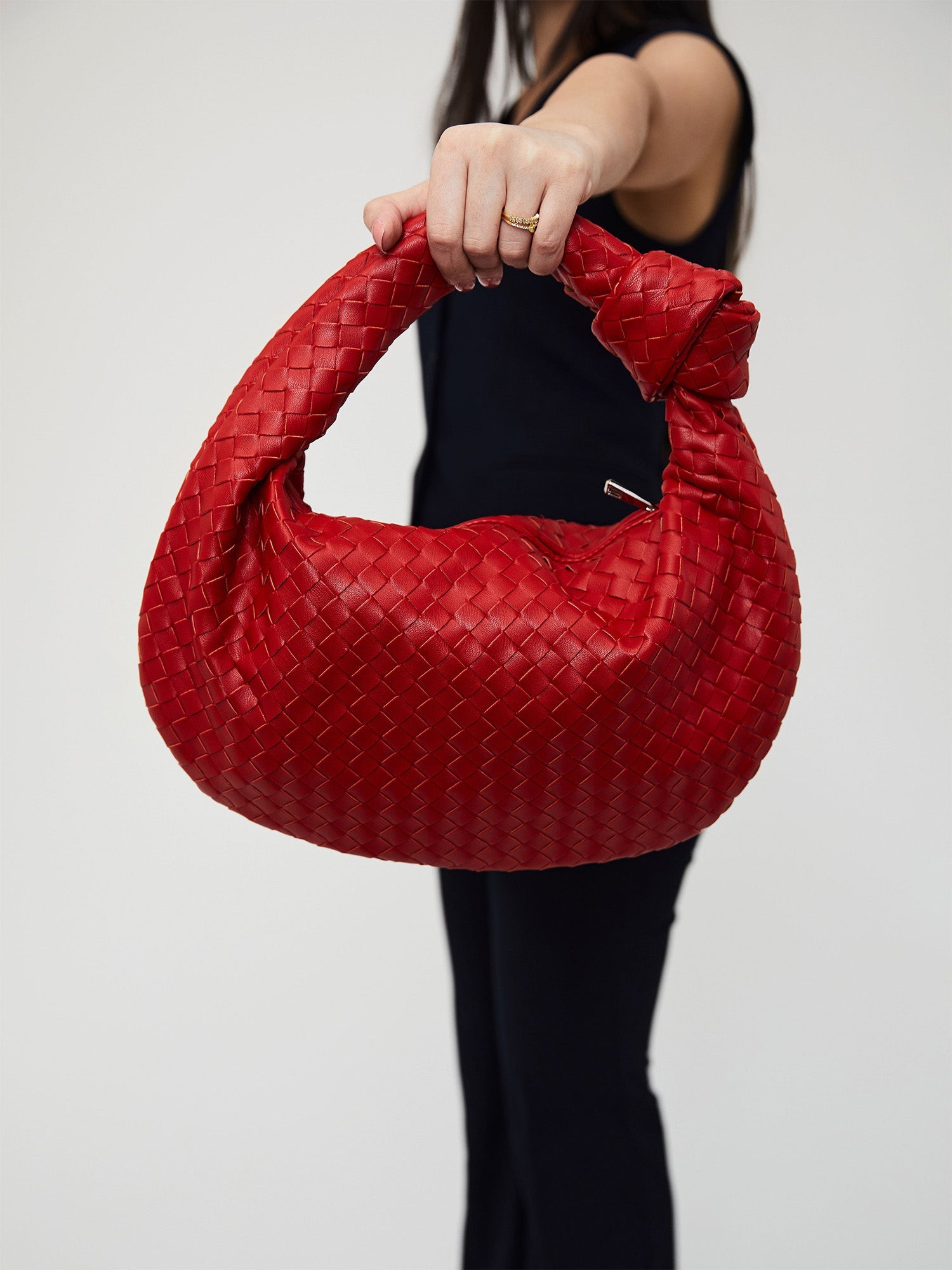 Kyra Bag Cherry Red
